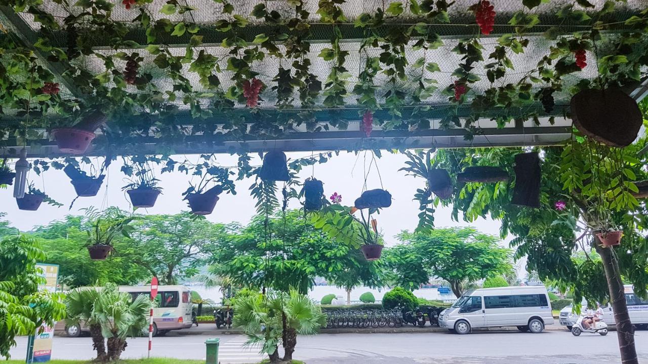 Thu Ha Hotel Dong Khe Sau Экстерьер фото