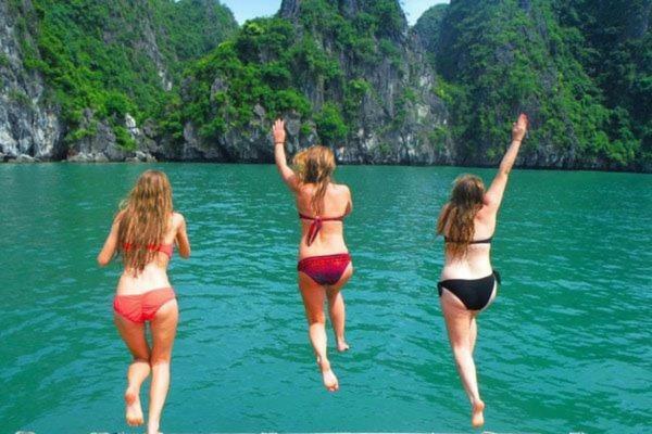 Thu Ha Hotel Dong Khe Sau Экстерьер фото